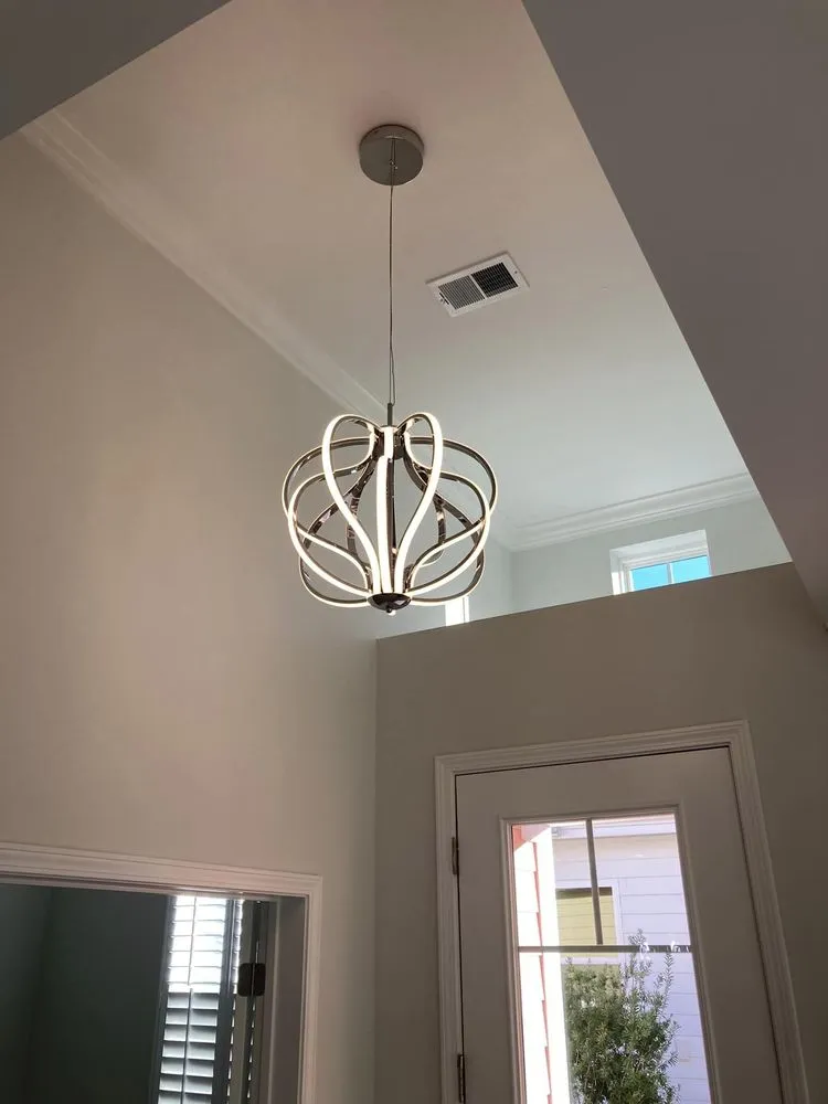 Slide of First Response Emergency Electrician