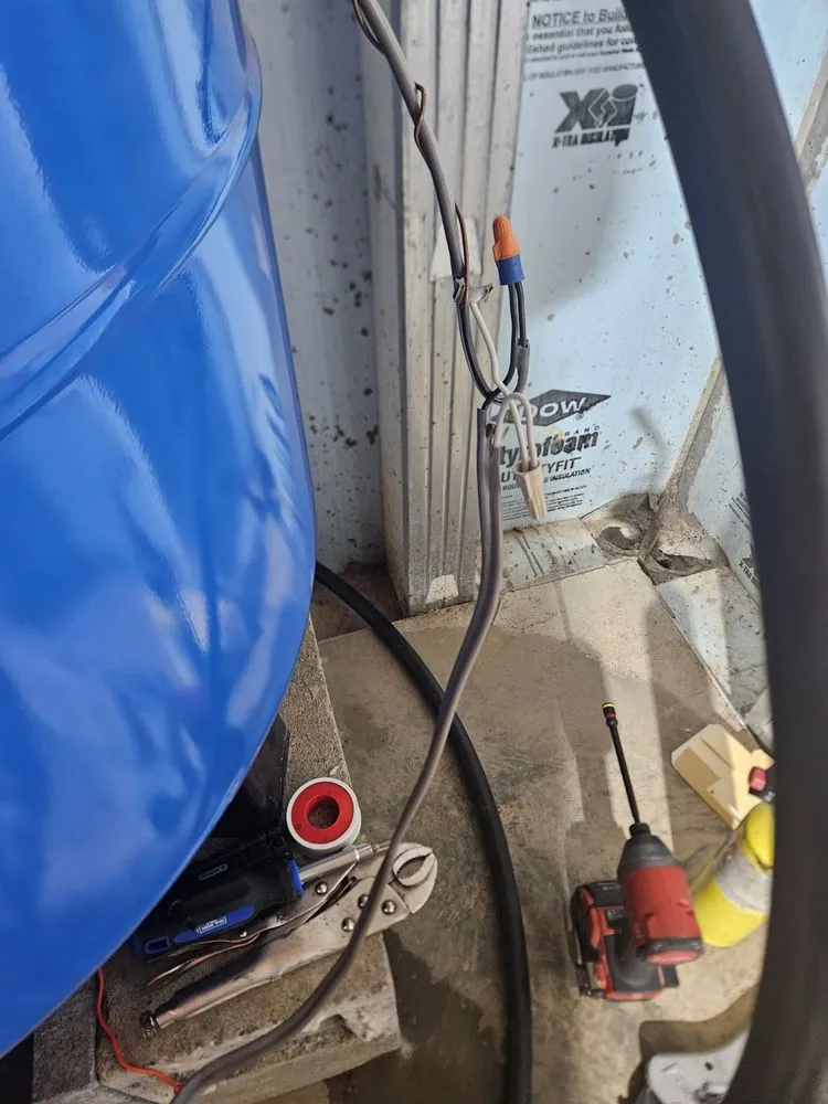 Slide of Fisch's Lighting & Electrical Service