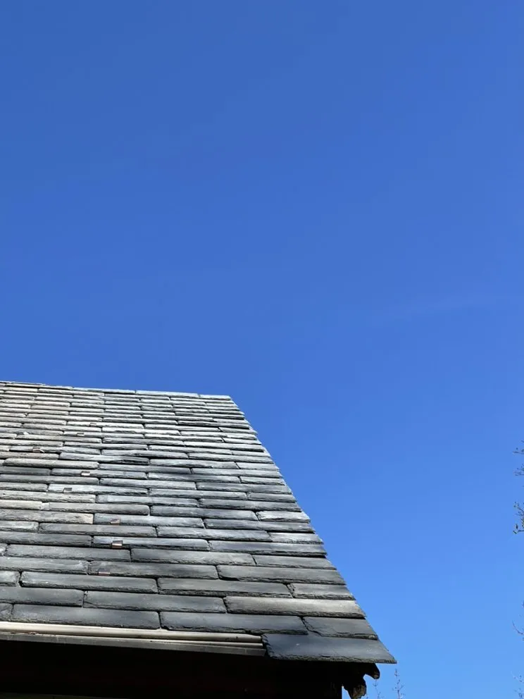 Slide of FisConstruction Corp