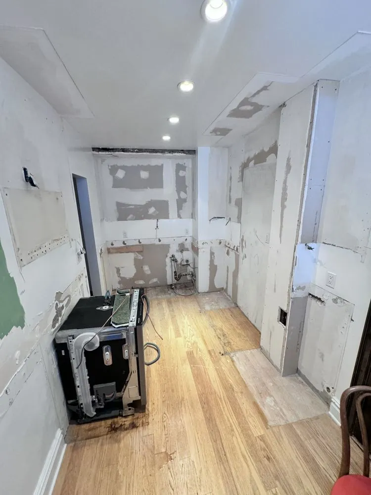 Slide of FisConstruction Corp