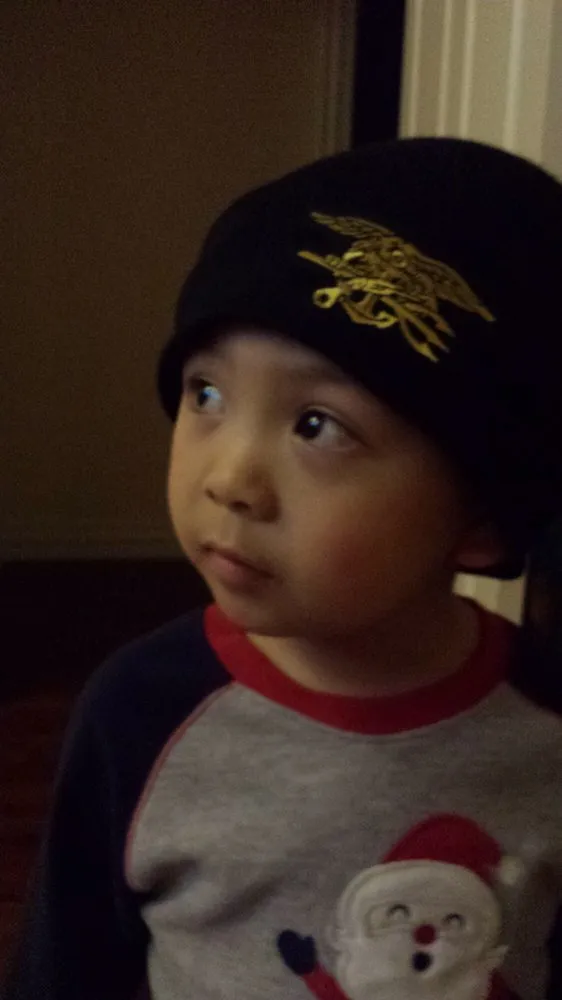 Certified electrician providing lighting installation in , 