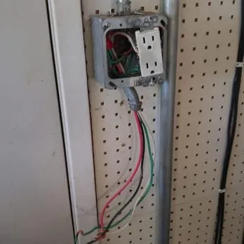 Expert circuit breaker repair service in , - Five or Free Electrical Solutions