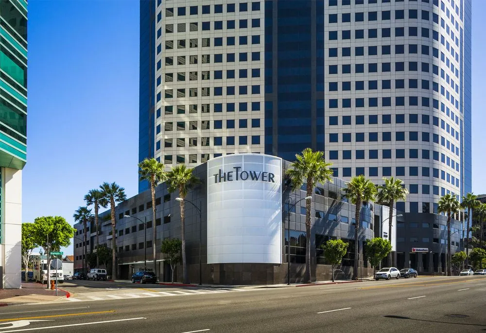 Slide of Five Star Builders