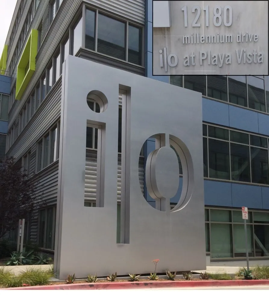 Slide of Five Star Builders