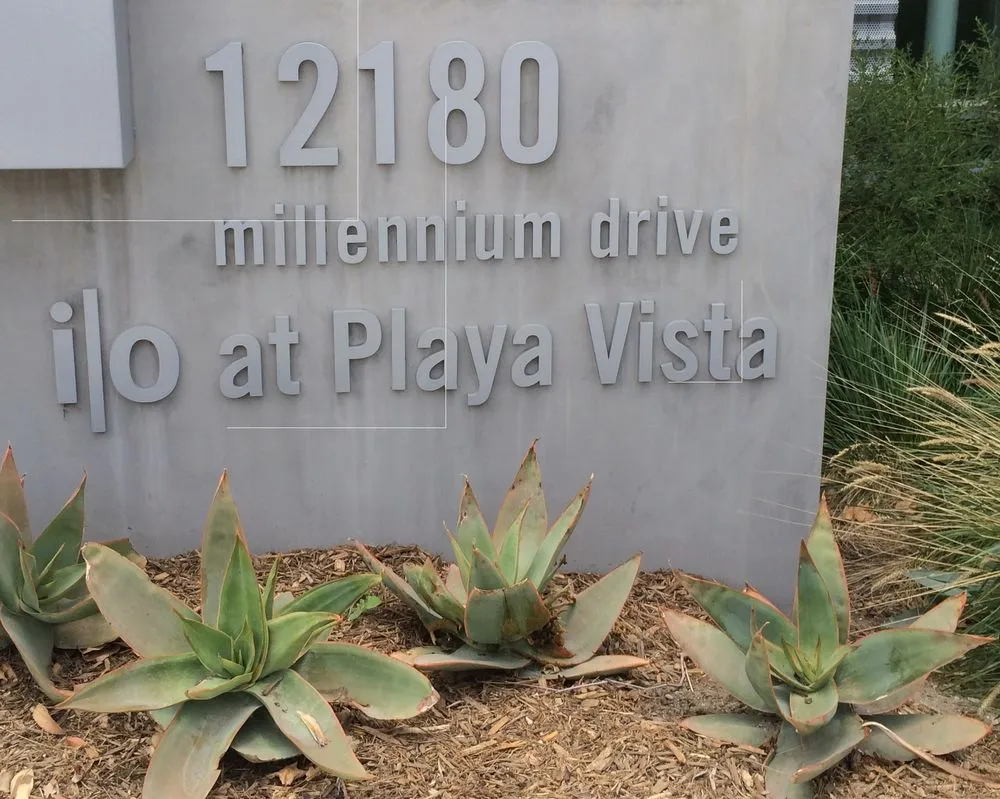 Slide of Five Star Builders