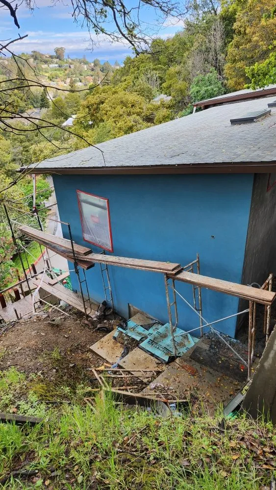 Slide of Five Star Costruction