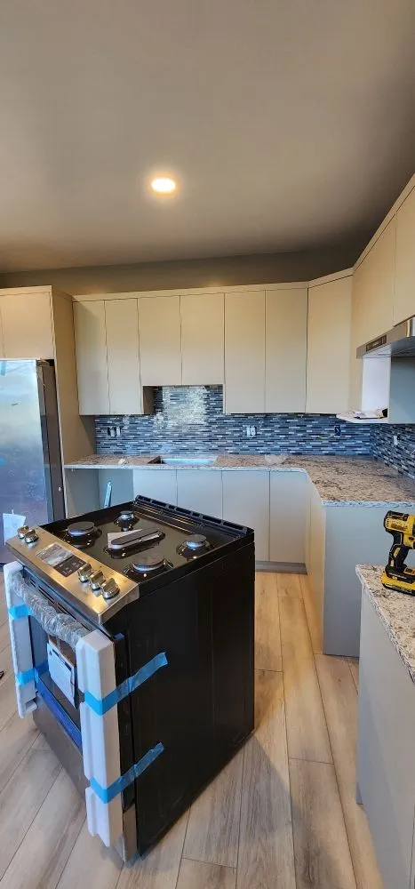 Slide of Five Star Costruction