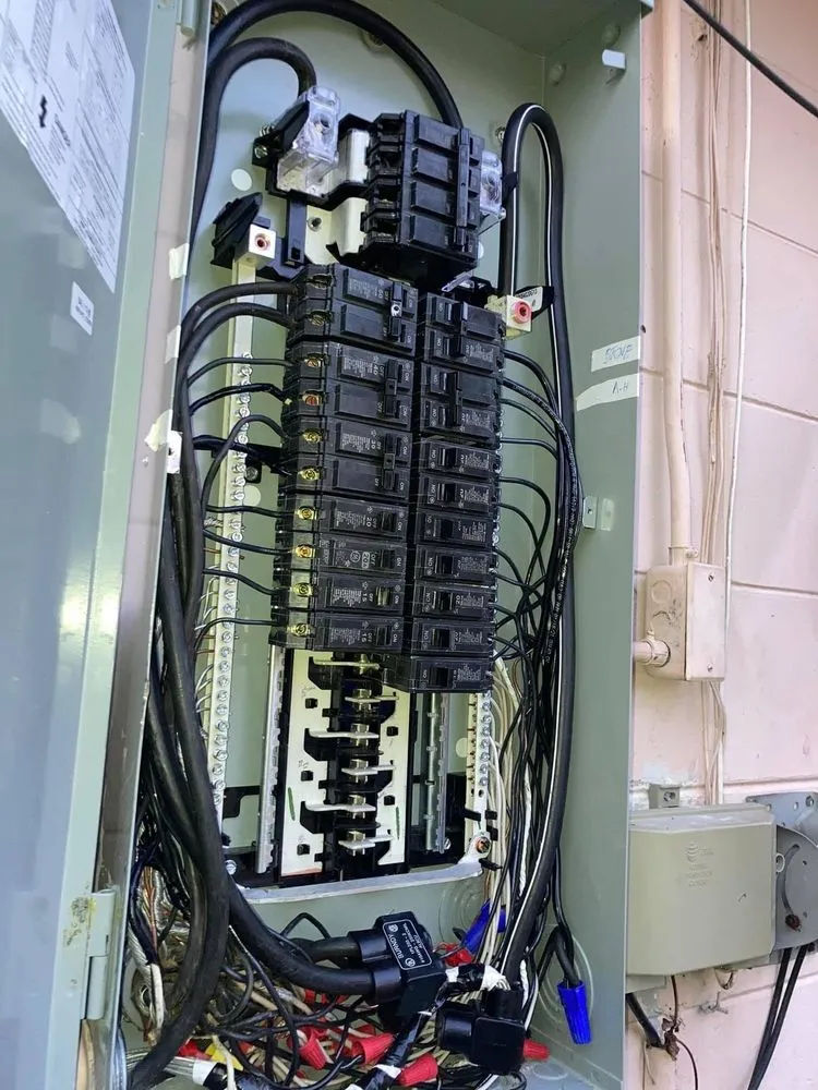 Slide of Five Star Electrical