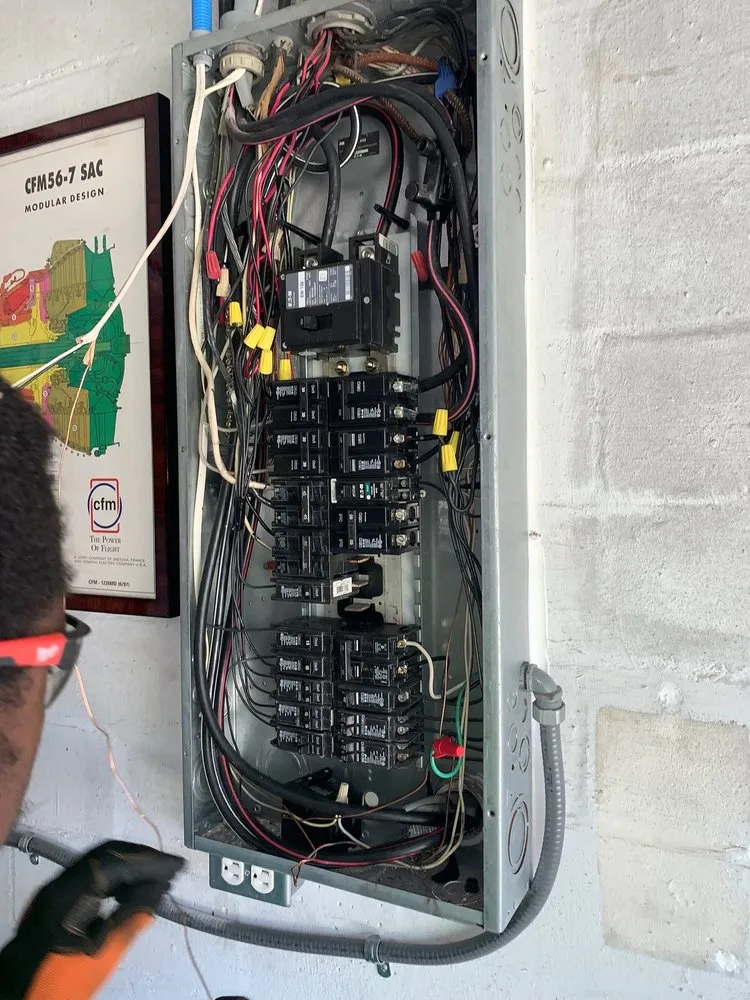 Slide of Five Star Electrical