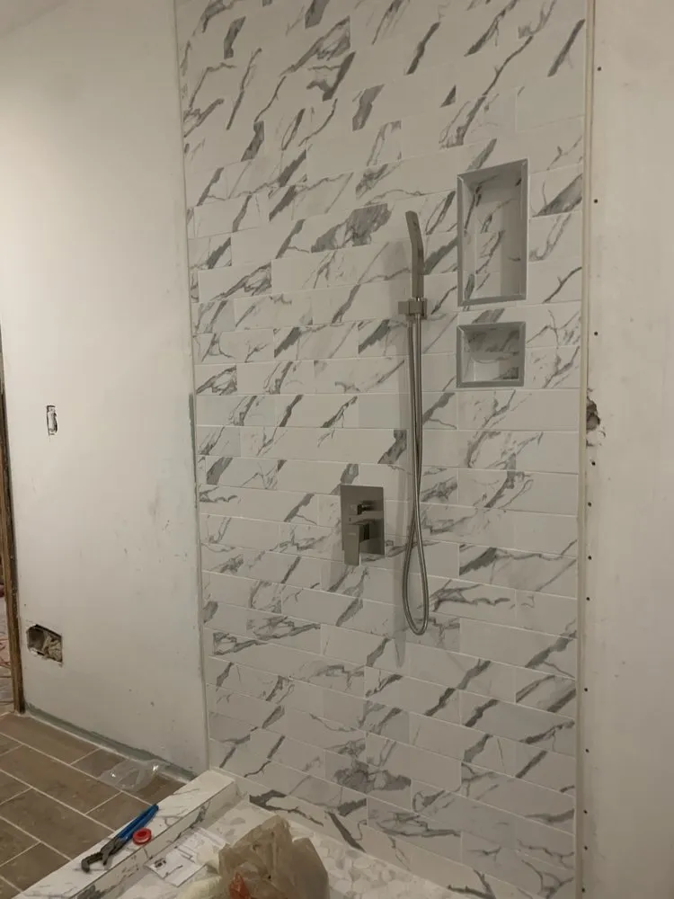 Expert outlet and switch repair experts serving ,  - Fix and Flip Construction