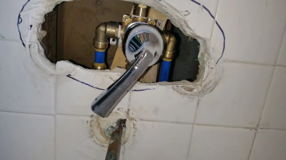 Reliable lighting installation service in Reseda, CA - Fix It Handyman
