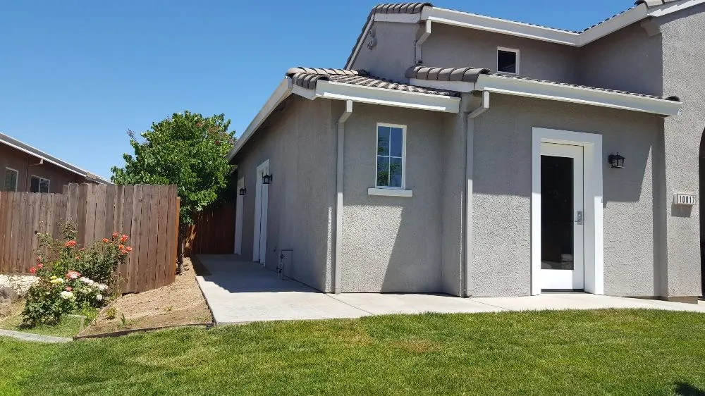 Slide of Fix IT Services