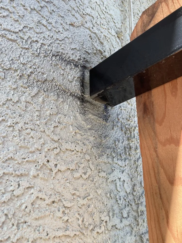 Slide of Fix IT Services