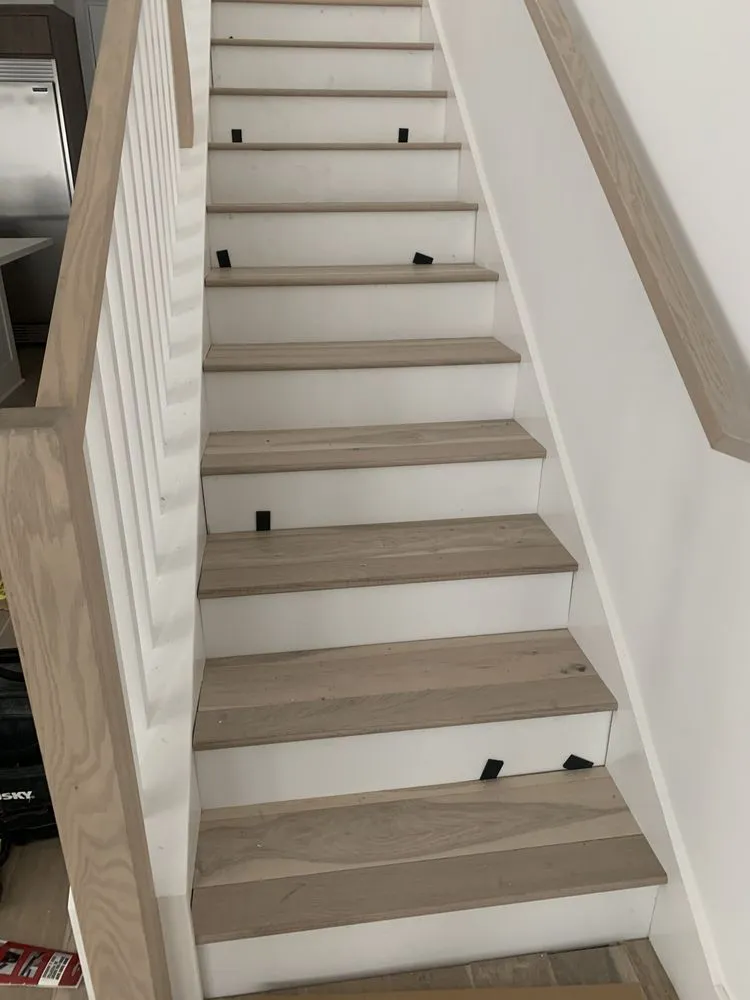 Slide of Fix Pro Handy