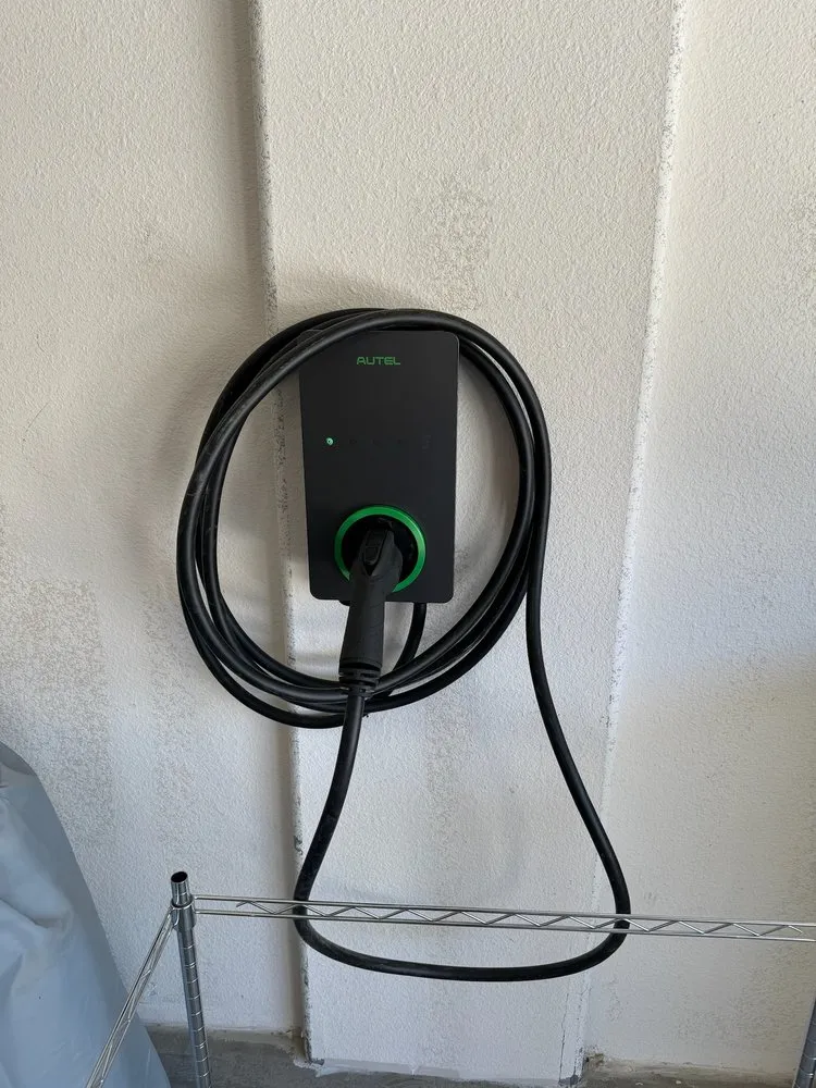 Slide of Fixel Electric and Lighting