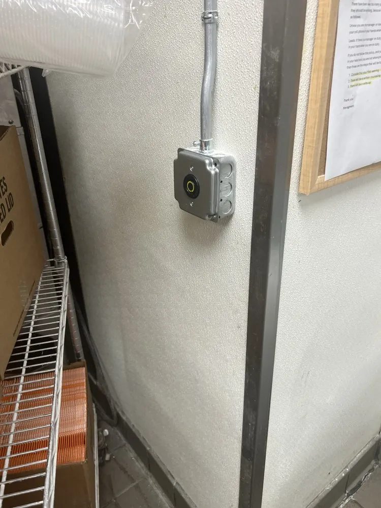 Trusted electrical repair service in , - Fixfiy General Maintenance