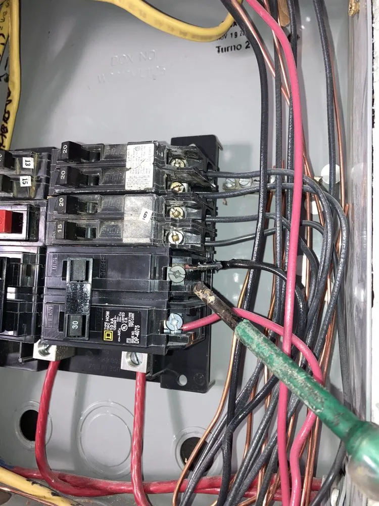 Slide of FixiTElectric