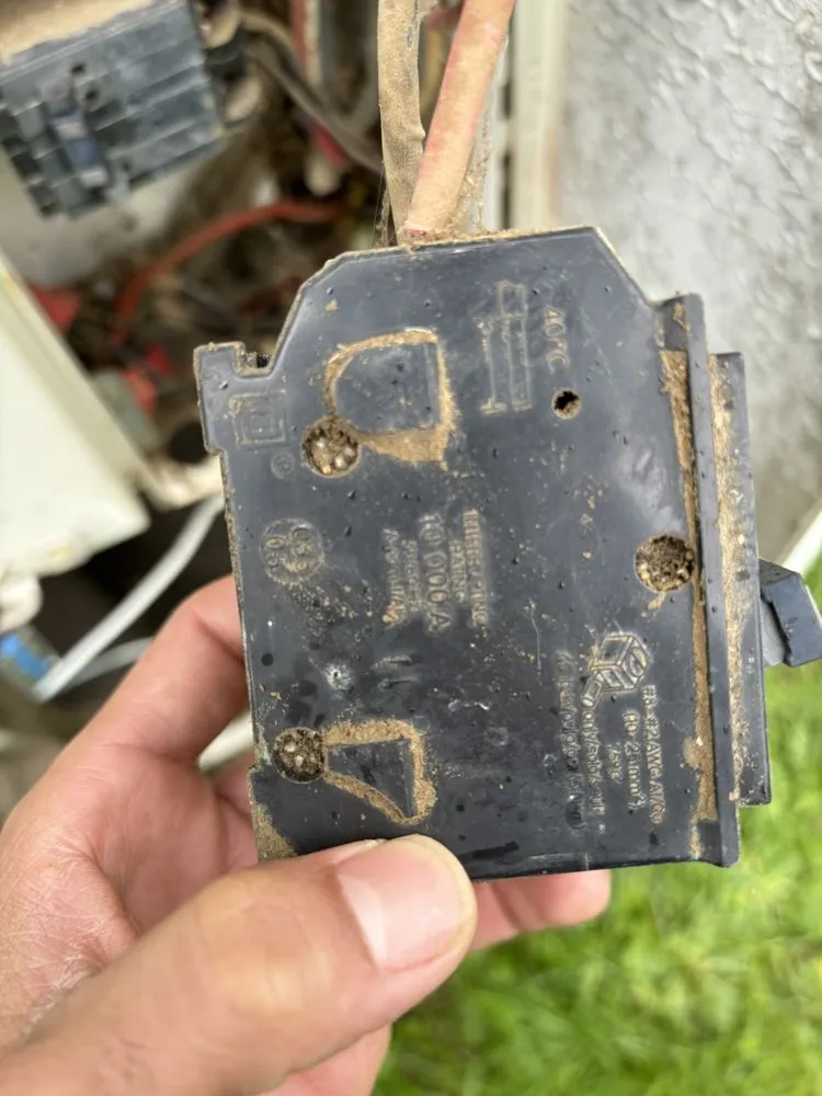 Slide of FixiTElectric