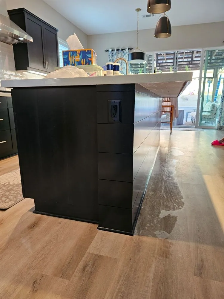 Licensed circuit breaker repair service in ,  - Fixmaster Handyman Service