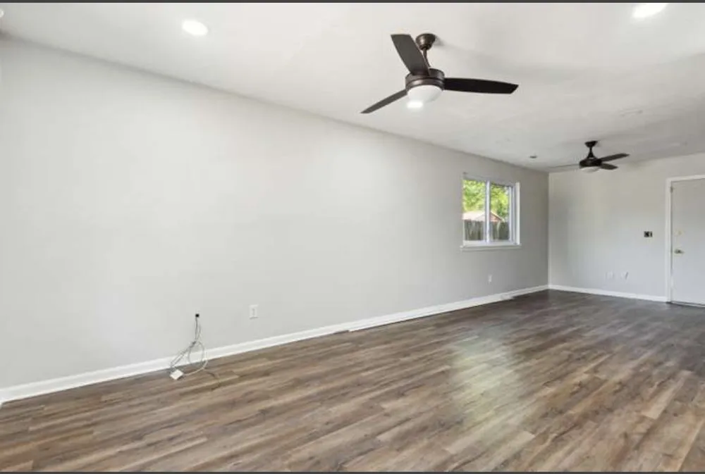 Slide of Fixx It Man Son