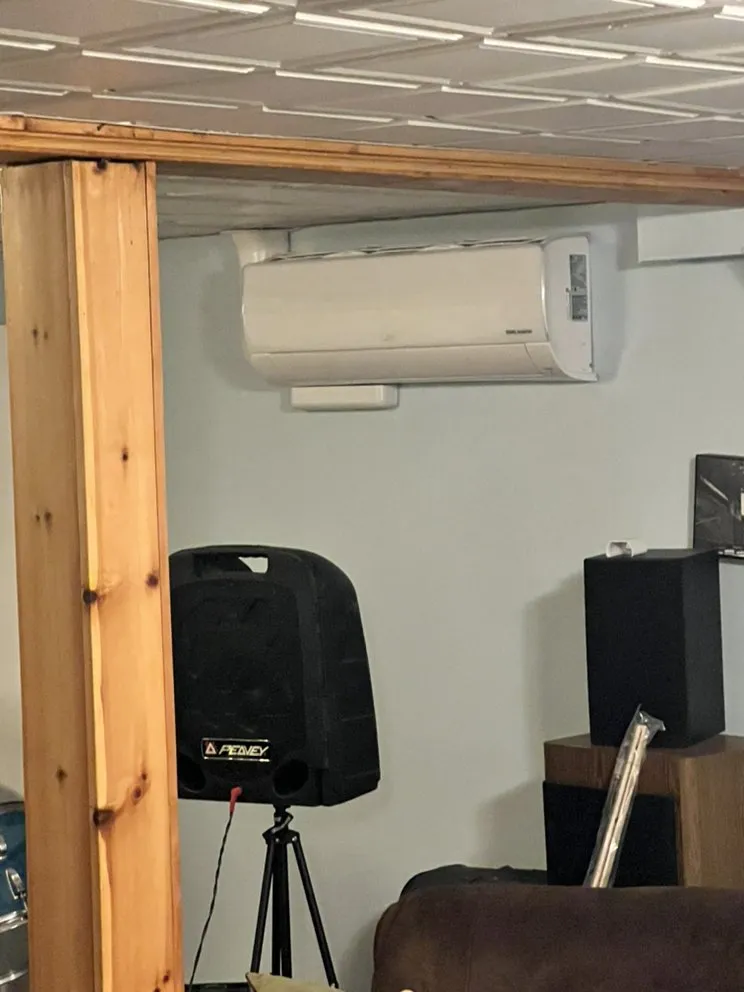 Slide of F&J Ductless