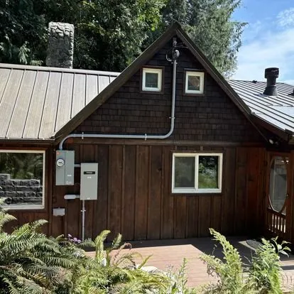 Slide of Fjord Electric