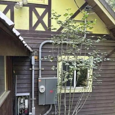 Slide of Fjord Electric