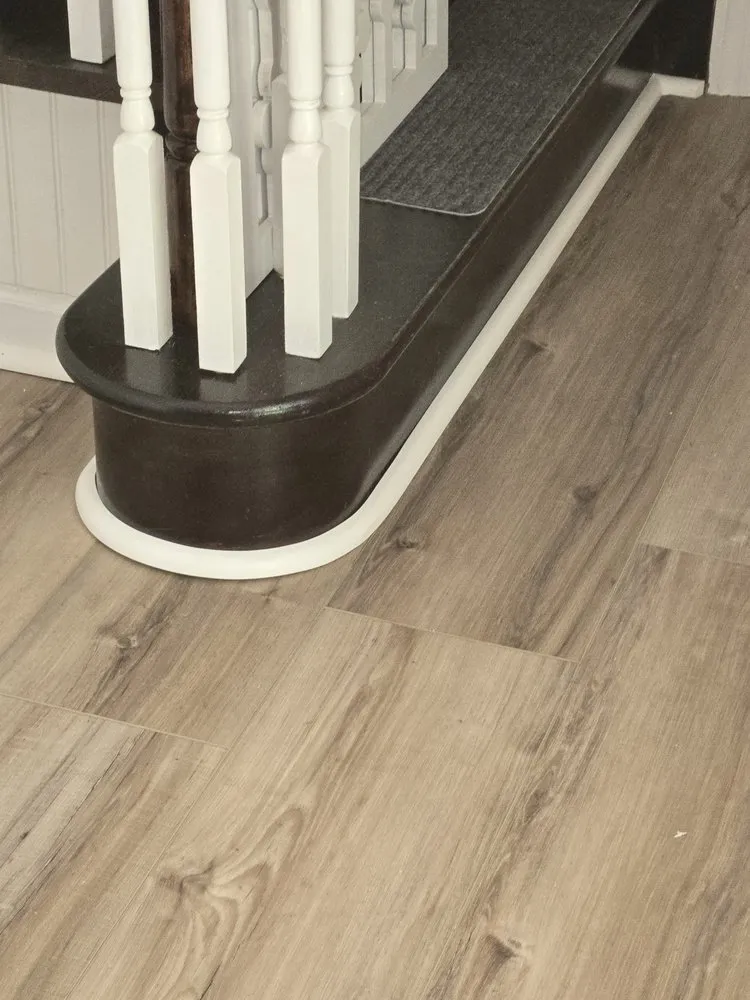 Slide of Flag Contracting