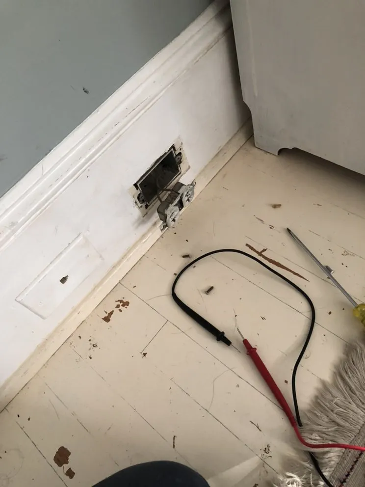 Slide of Flag Electric