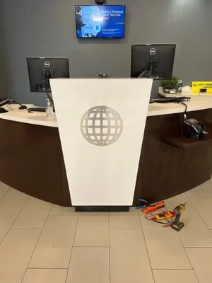 Flamingo Home Services Logo