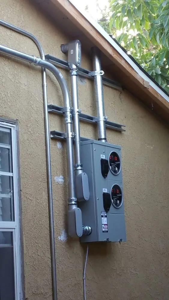 Slide of Flash Construction 