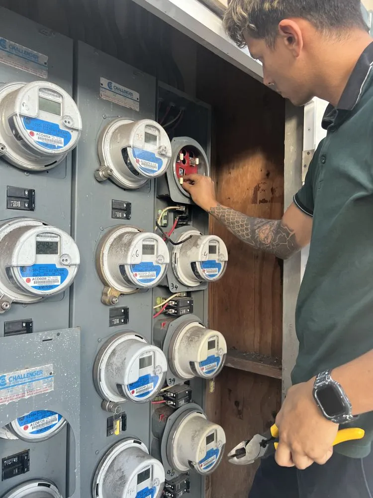 Slide of Flash Electric