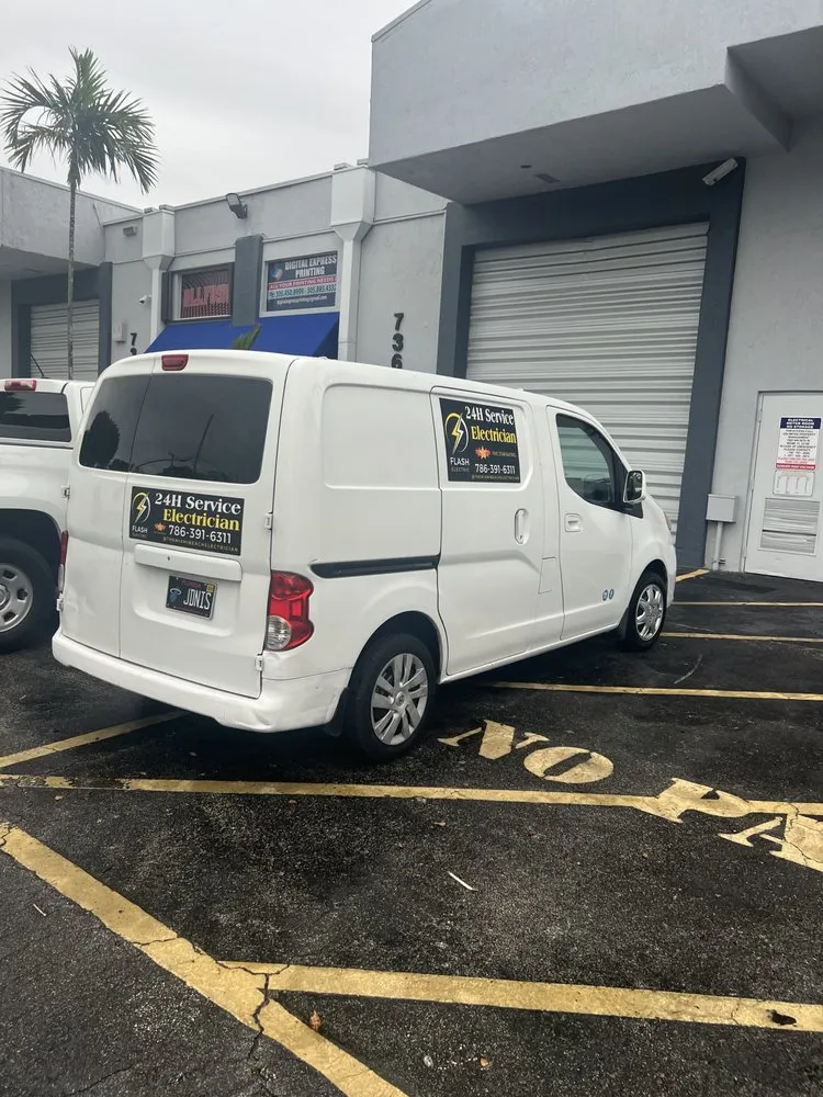 Slide of Flash Electric