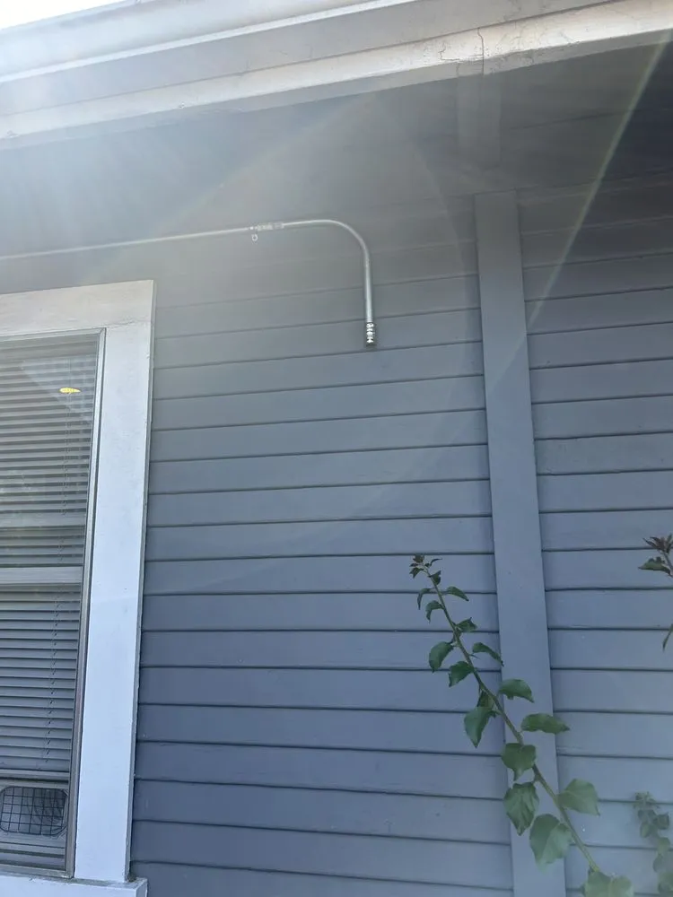 Slide of Flash Electric