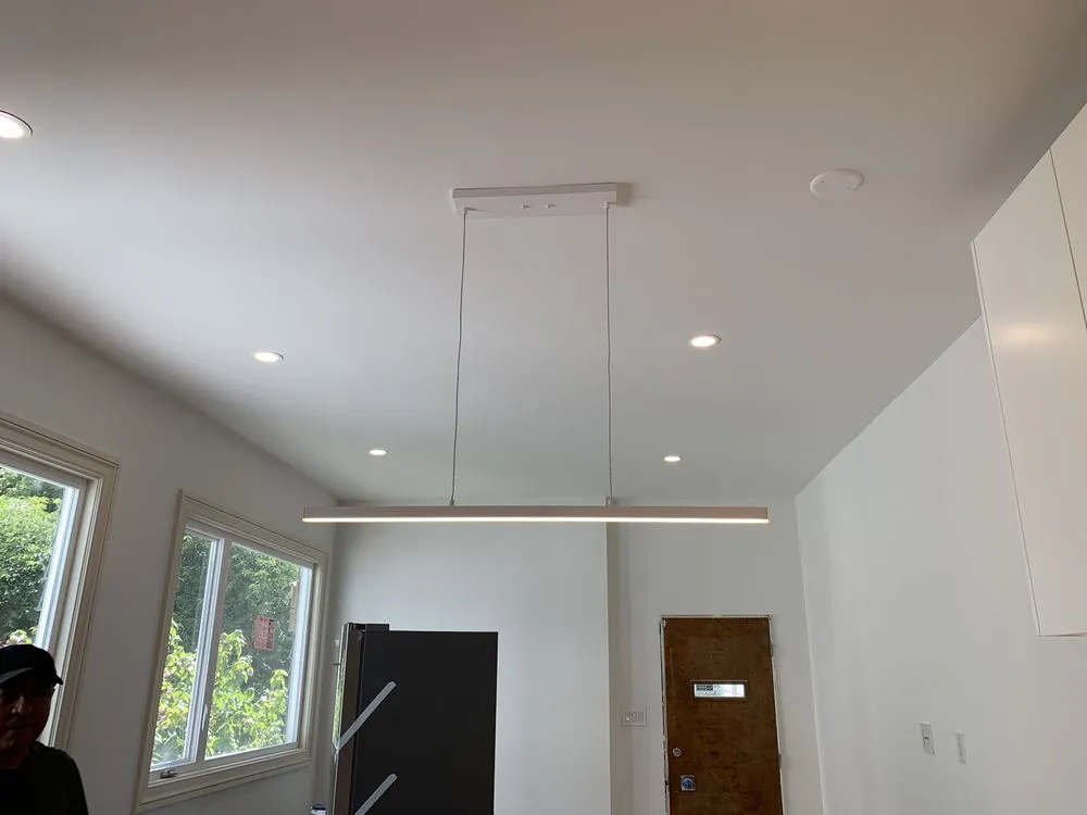 Slide of Flash Electric