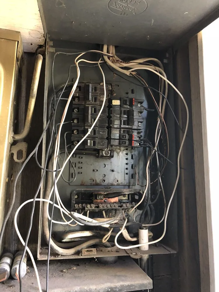 Slide of Flash Electric