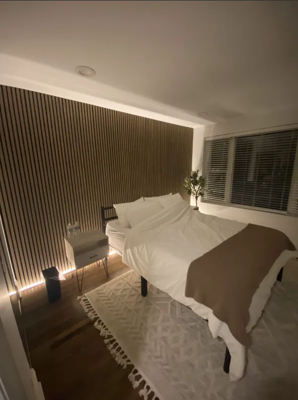 Slide of Flash Handy