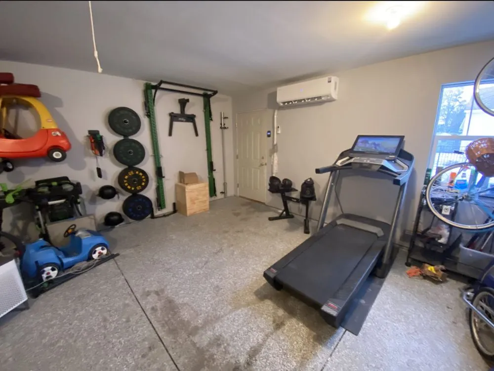 Slide of Flash Handy