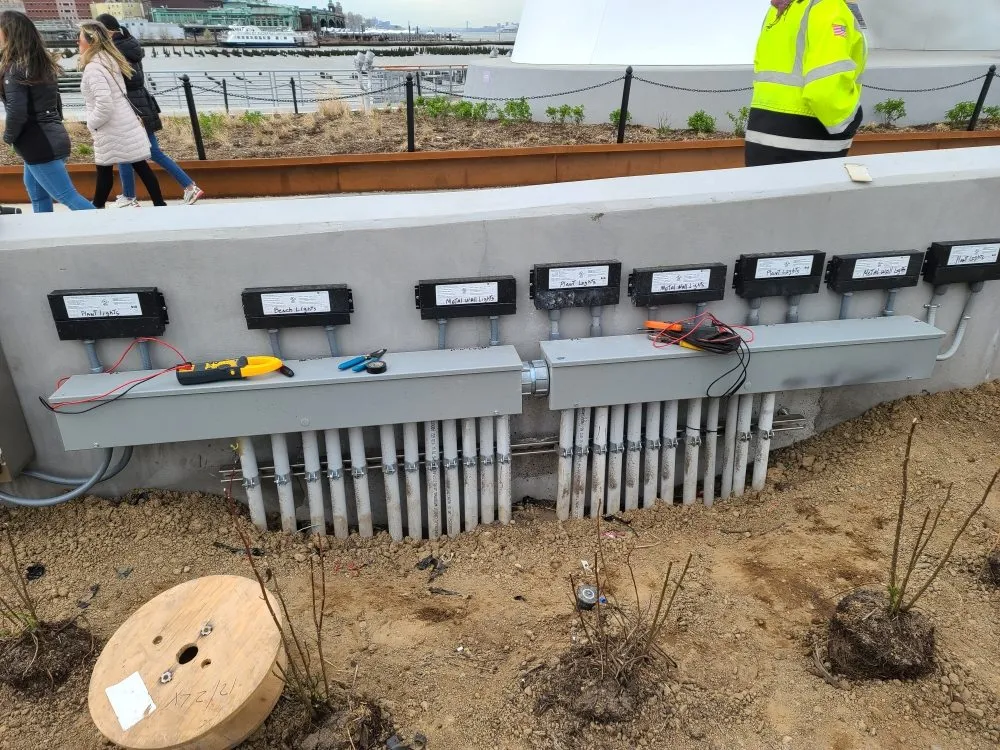 Slide of Flash Power Connection