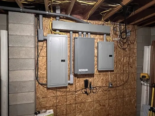 Fleet Electrician Service Logo