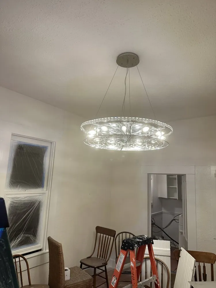 Slide of Flores Construcion