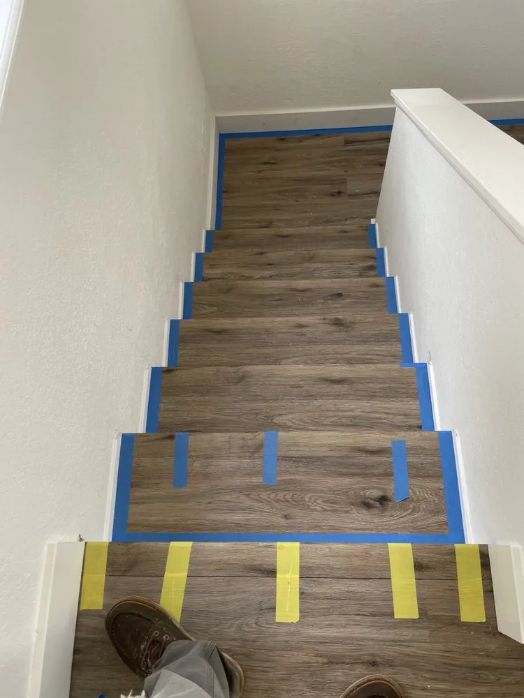 Slide of Flores Construcion