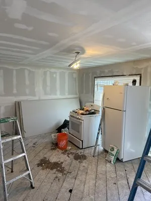 Flores Construcion Logo