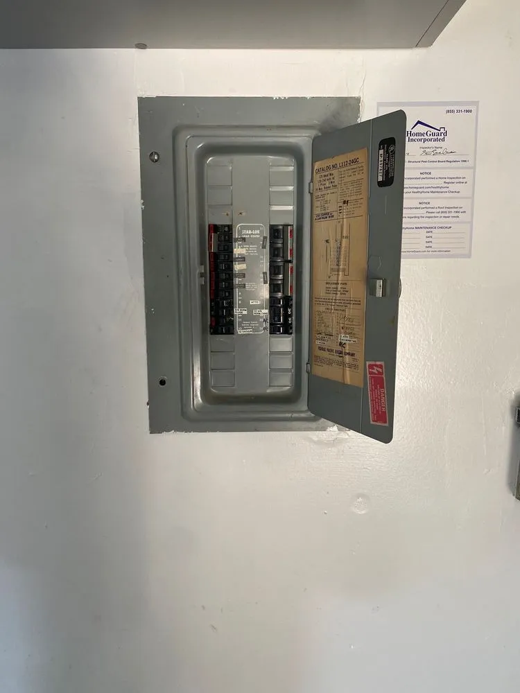 Slide of Flores Electric