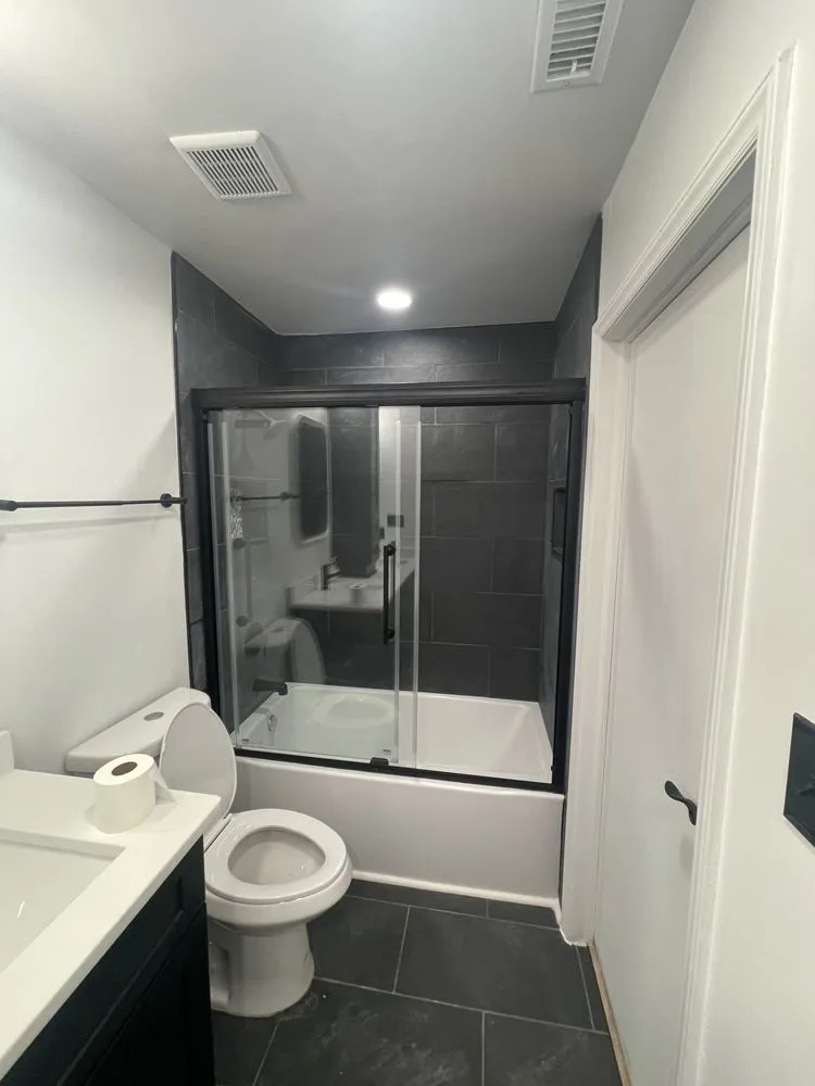 Slide of Flores Handyman Services