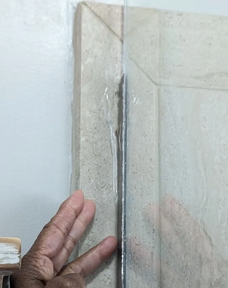 Slide of Flores Handyman Services