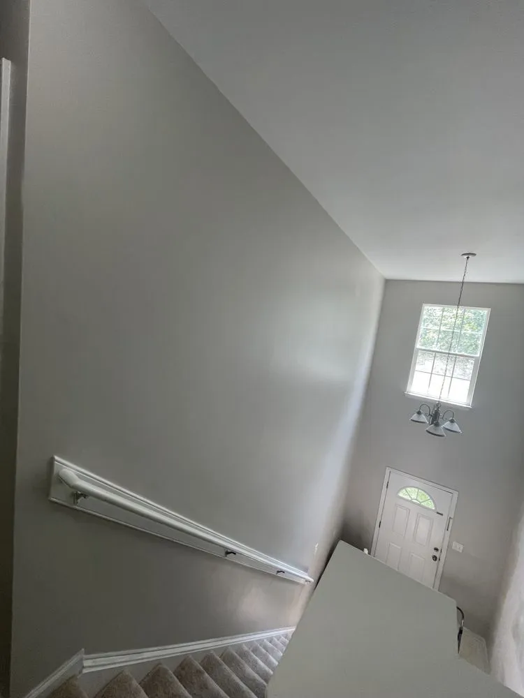 Slide of Flores Handyman Services