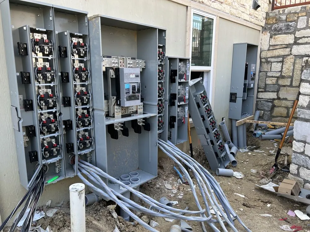 Slide of Flores Segundo Electric