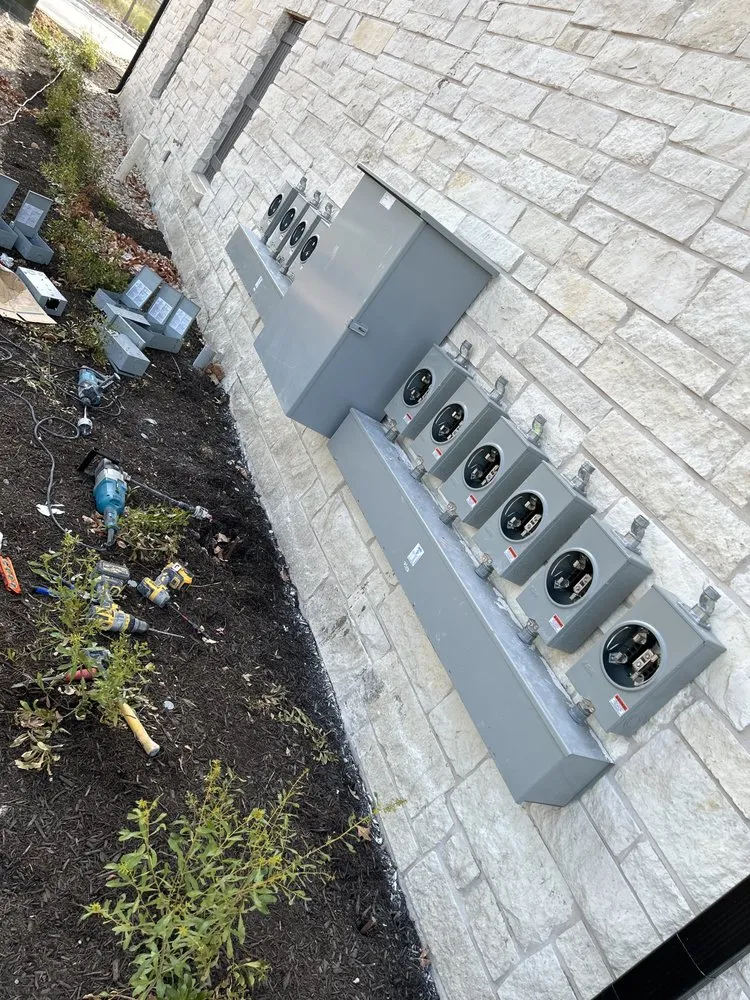 Slide of Flores Segundo Electric