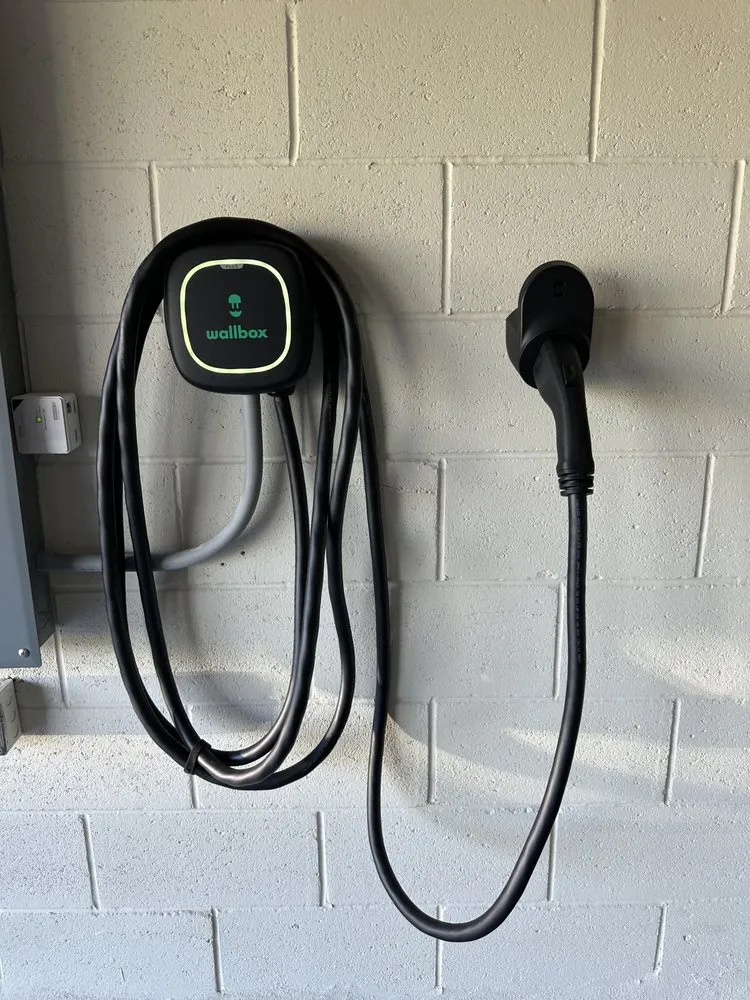 Slide of Florida EV Charging